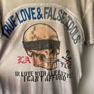 True Love & False Idols Smoking Skull Tee Shirt size Small